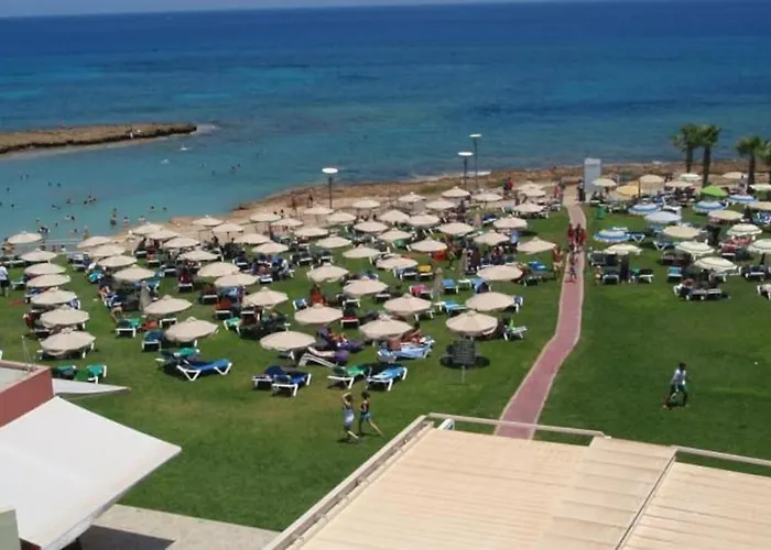 Aphrodite Sea View Lägenhet *