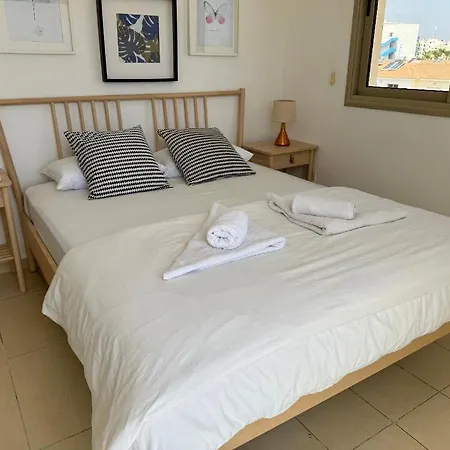 Aphrodite Sea View Lejlighed *