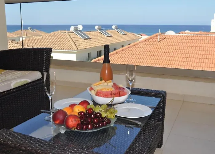 Aphrodite Sea View Apartamento *