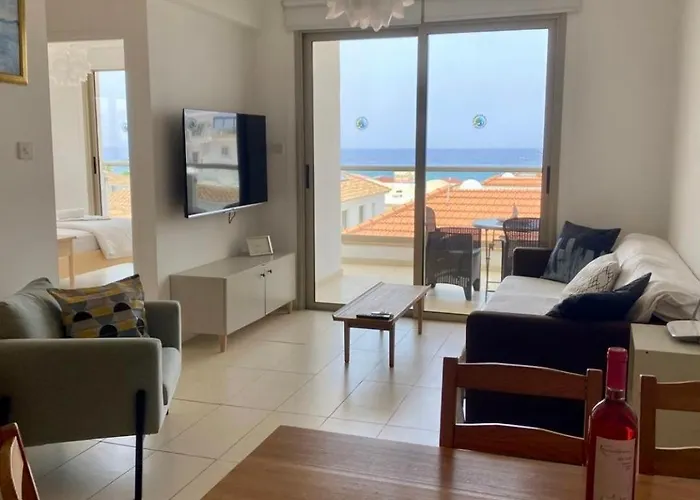 Aphrodite Sea View Apartamento *